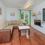 23 With Outdoor Swimmingpool *